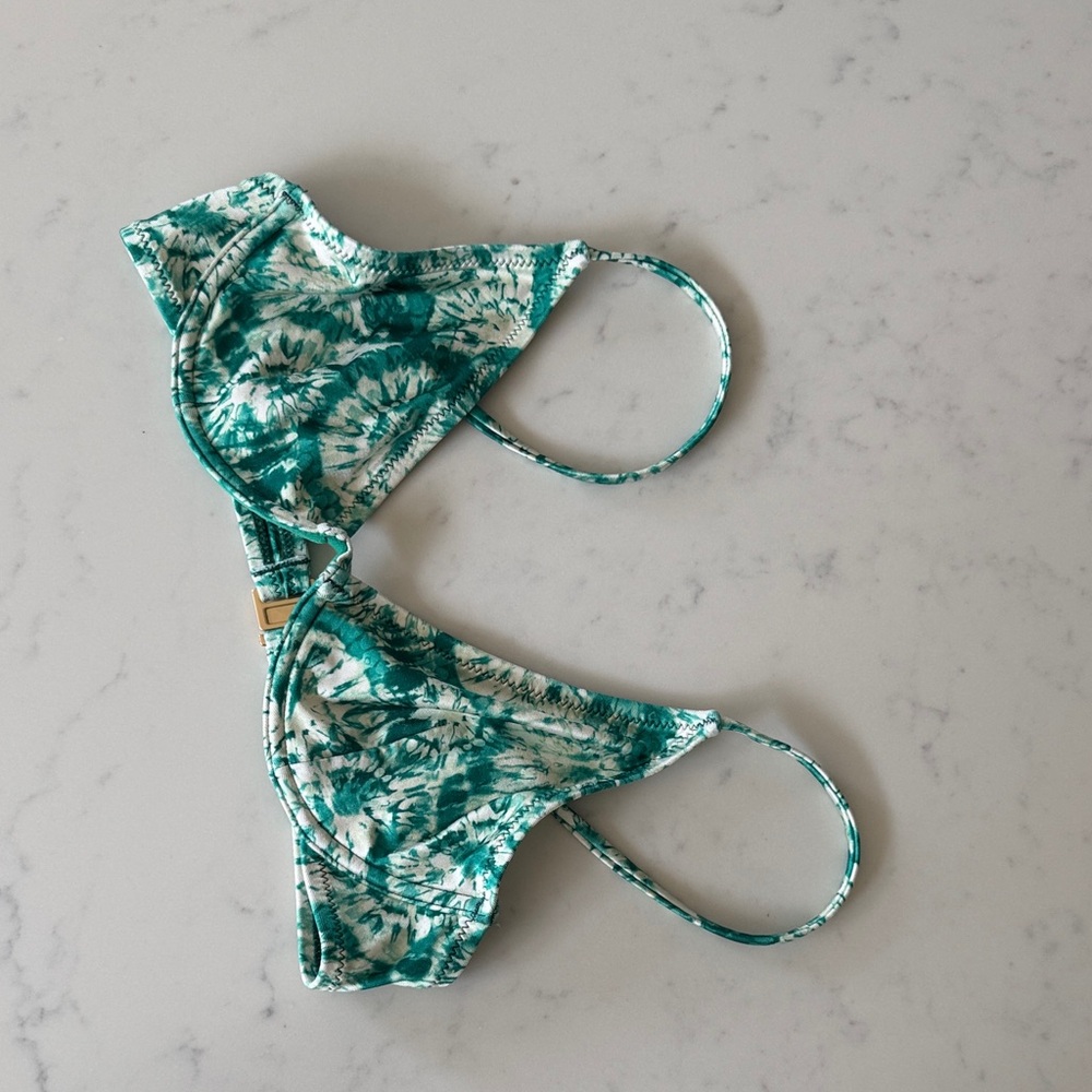 Kulani Kinis Teal & White Tie-Dye Bikini Top
